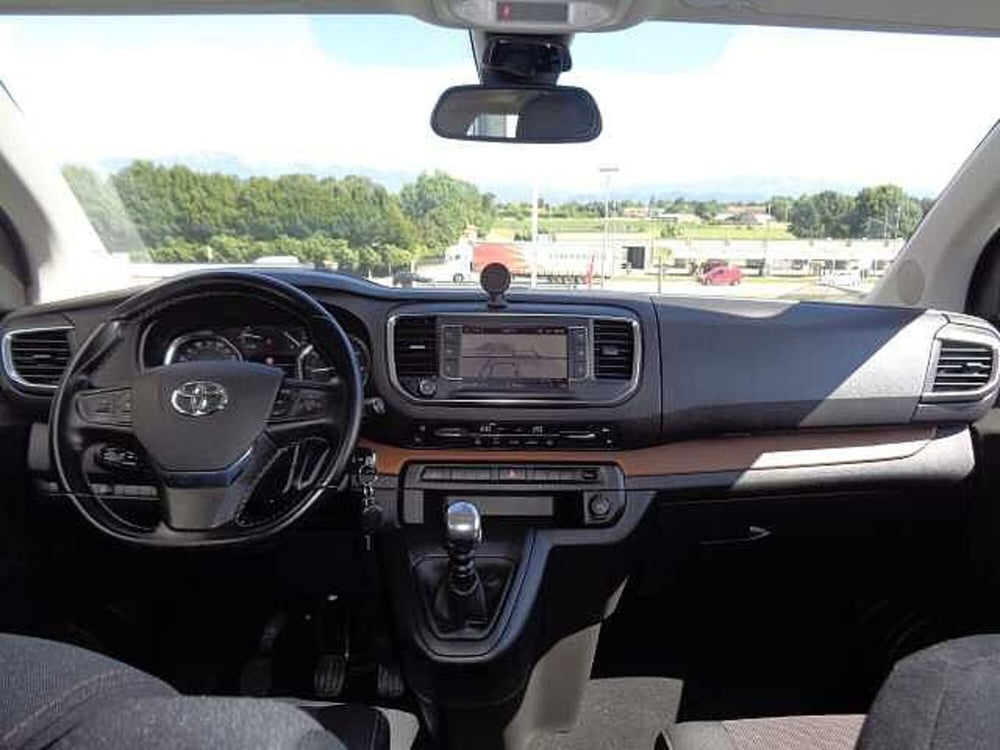Toyota Proace Verso usata a Treviso (10)
