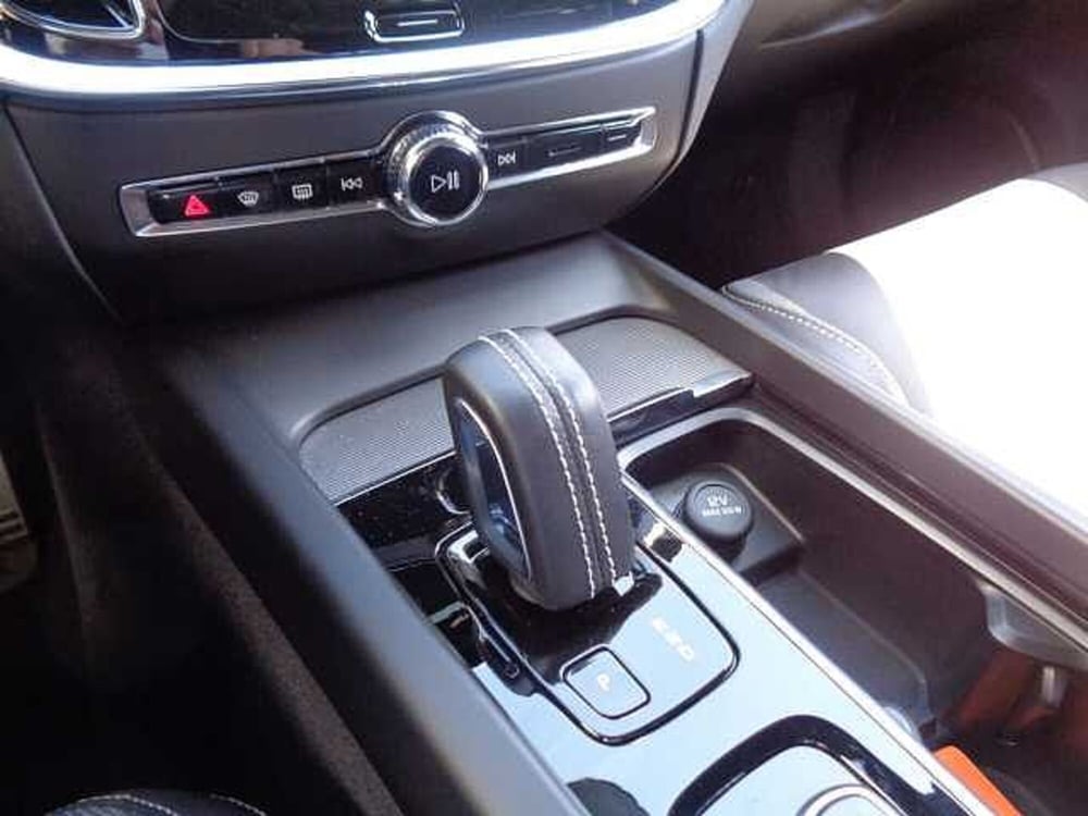 Volvo V60 usata a Treviso (17)
