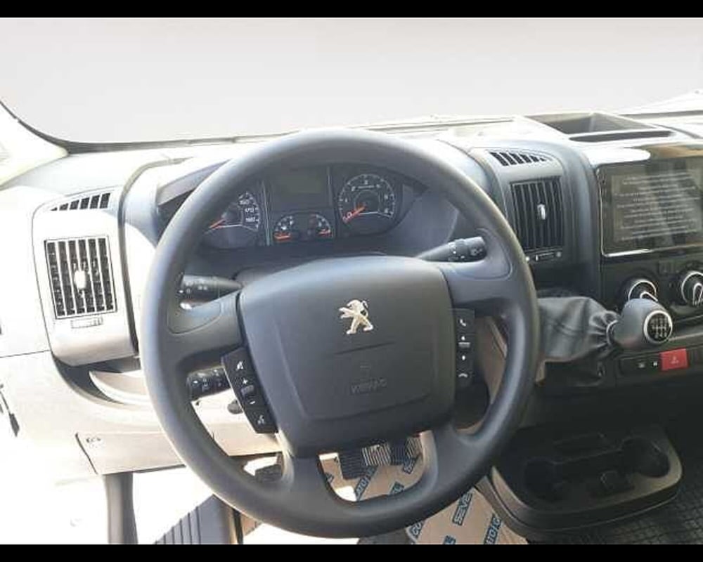 Peugeot Boxer nuova a Cuneo (11)