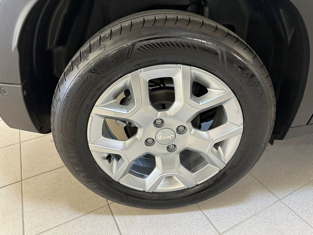 Jeep Avenger usata a Arezzo (17)