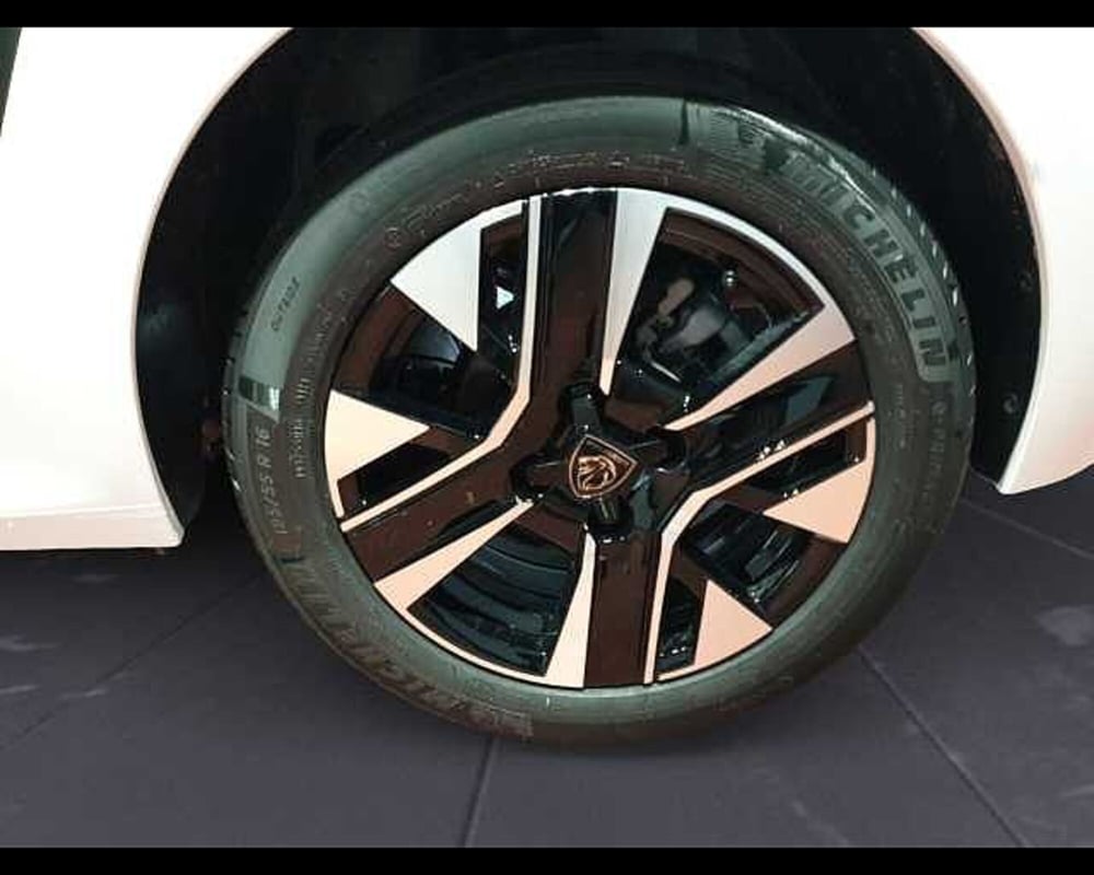 Peugeot 208 nuova a Cuneo (10)