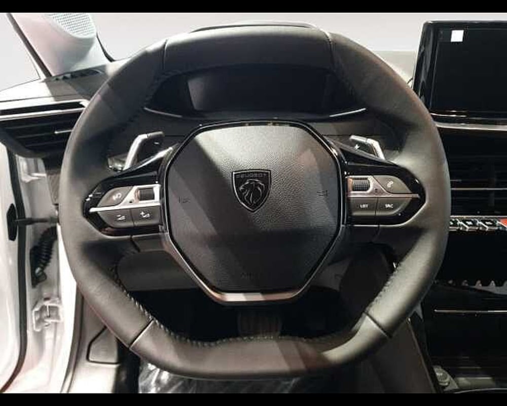 Peugeot 208 nuova a Cuneo (11)