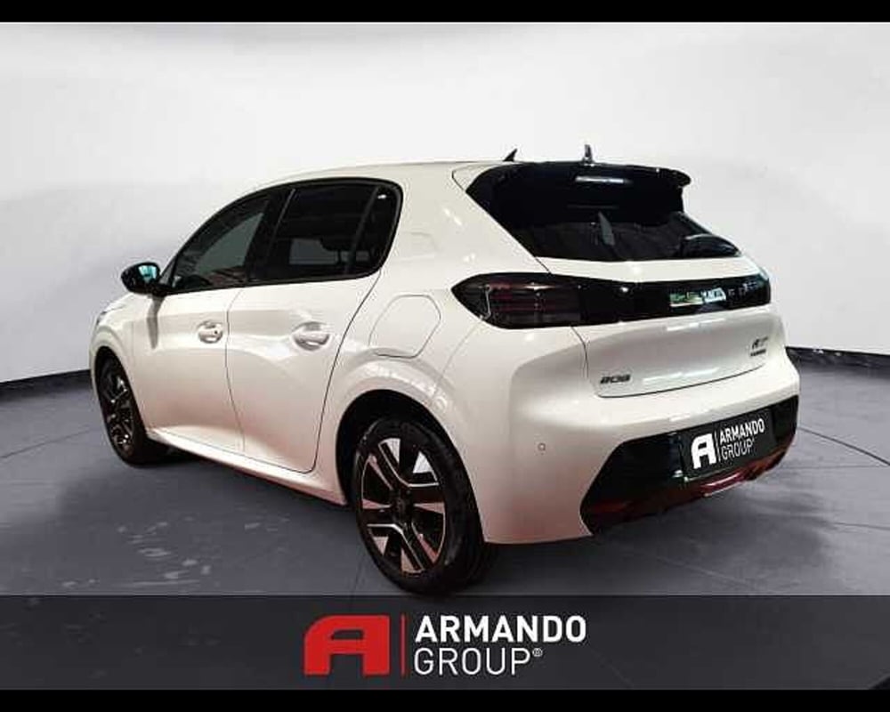 Peugeot 208 nuova a Cuneo (9)