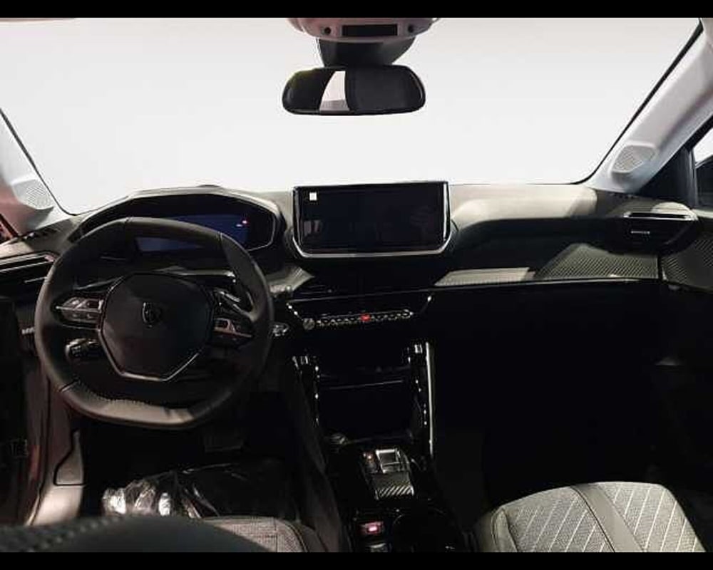 Peugeot 208 nuova a Cuneo (18)
