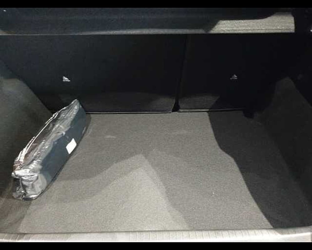 Peugeot 208 nuova a Cuneo (7)