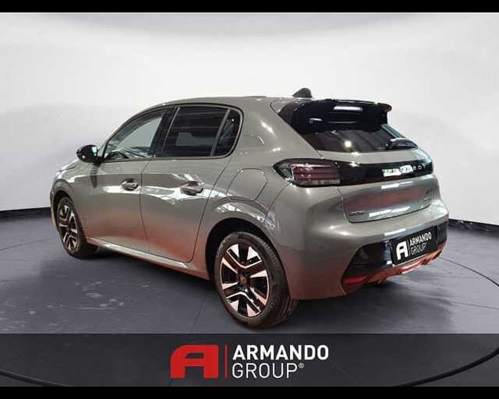 Peugeot 208 nuova a Cuneo (9)