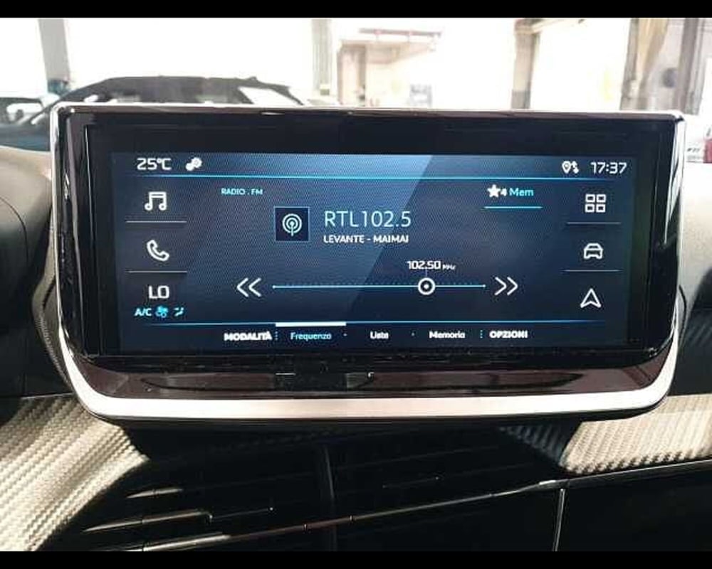 Peugeot 2008 nuova a Cuneo (16)
