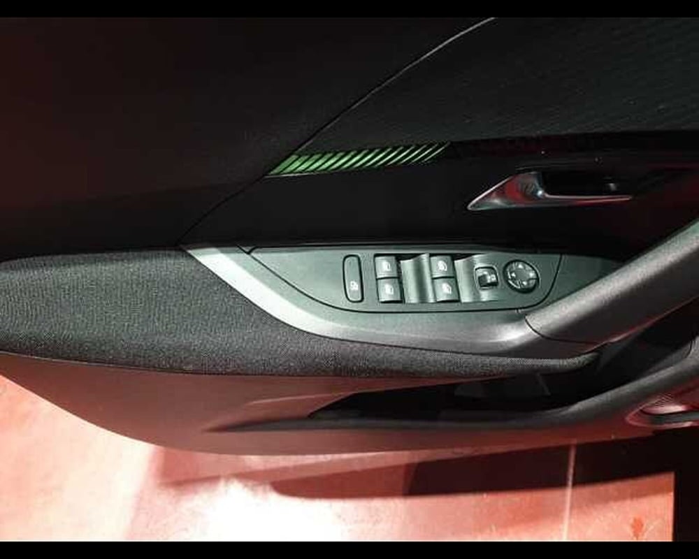 Peugeot 2008 nuova a Cuneo (20)