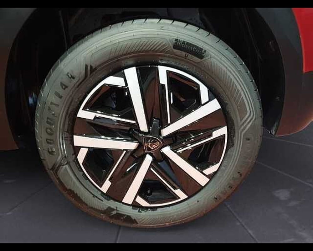 Peugeot 2008 nuova a Cuneo (9)