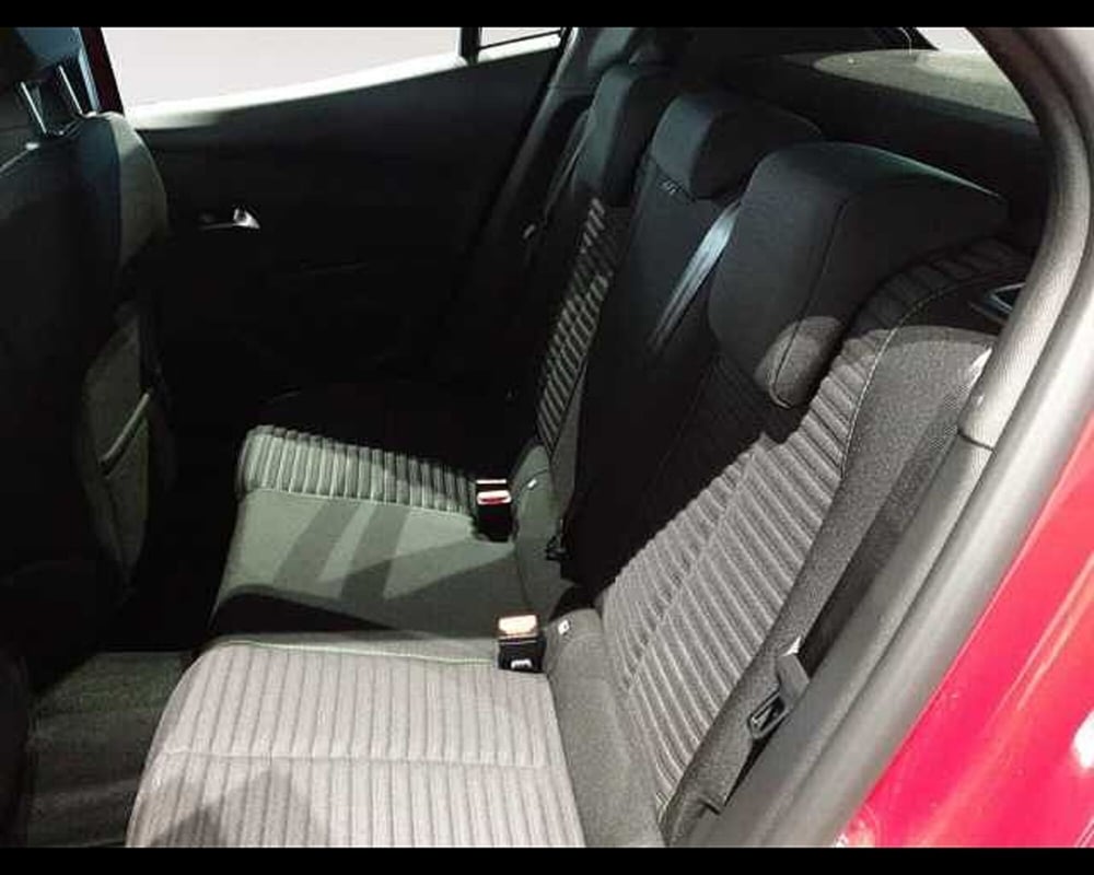 Peugeot 2008 nuova a Cuneo (12)