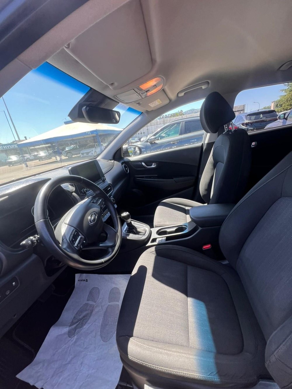 Hyundai Kona usata a Latina (5)