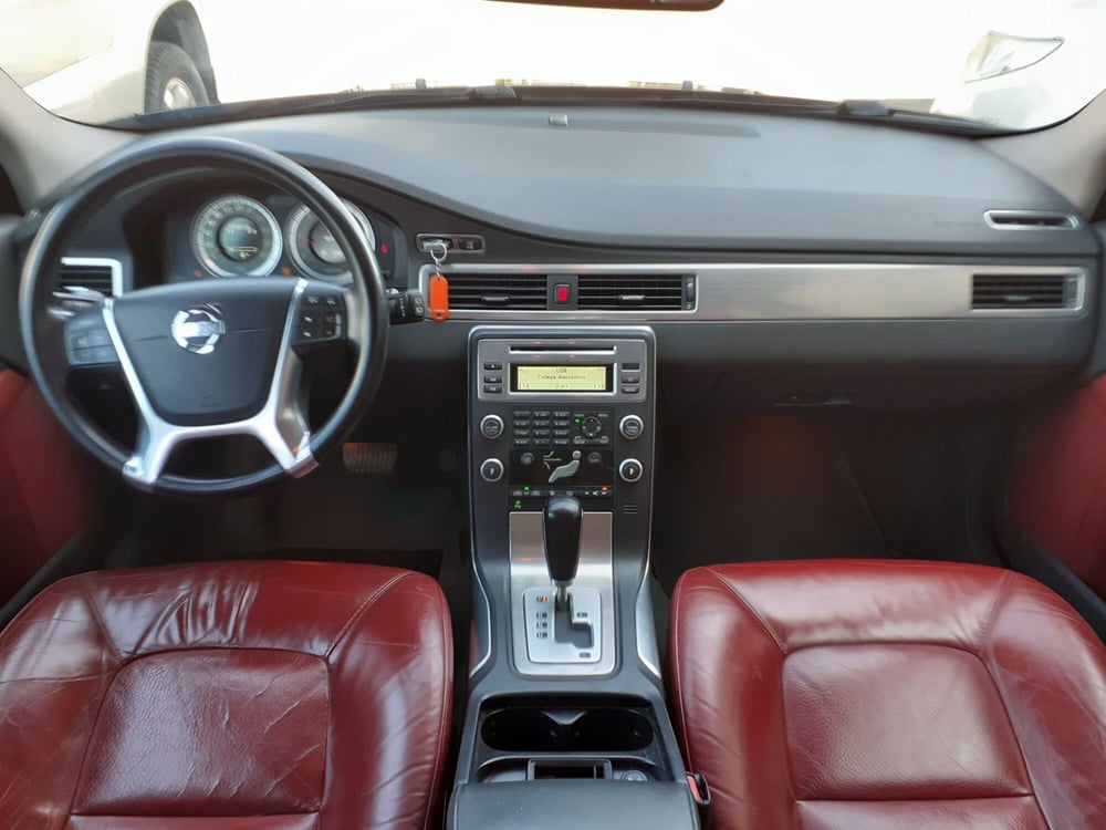 Volvo V70 usata a Modena (8)