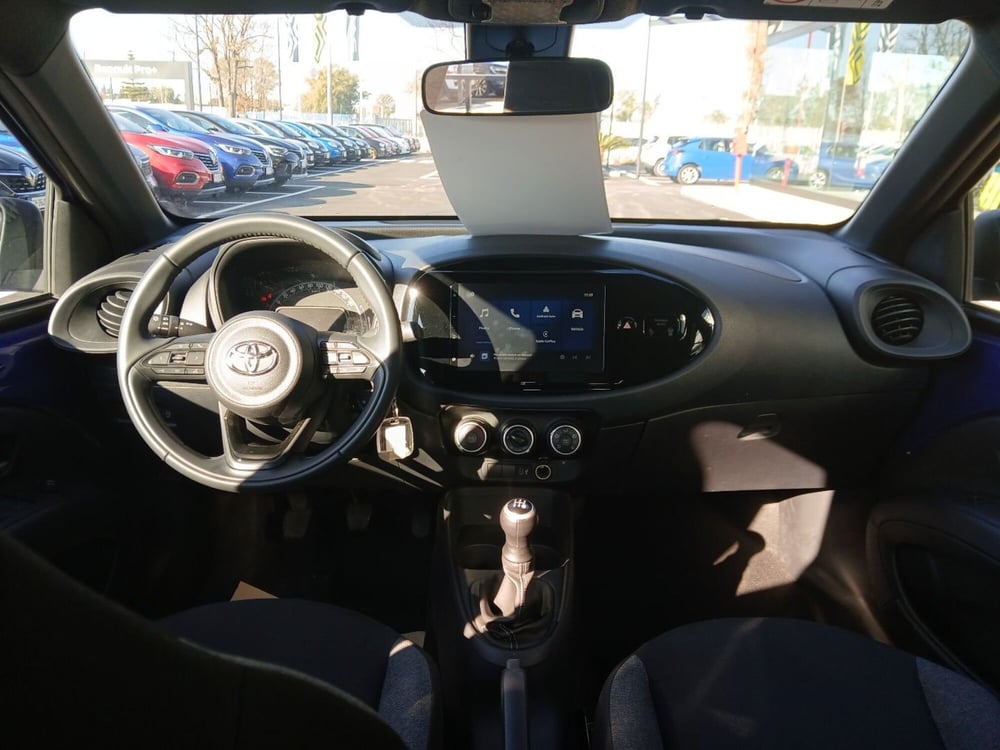 Toyota Aygo X usata a Roma (12)