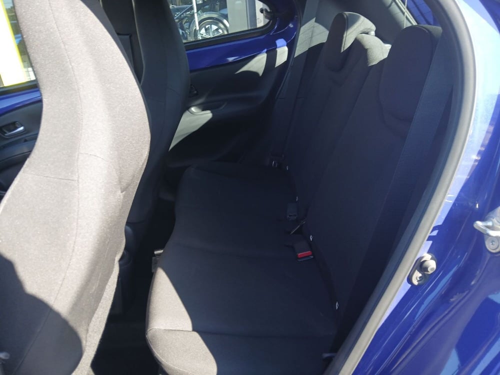 Toyota Aygo X usata a Roma (17)