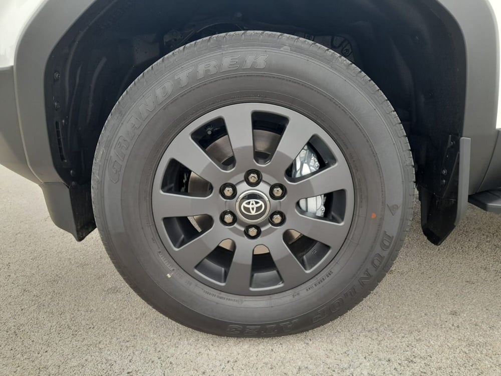 Toyota Land Cruiser nuova a L'Aquila (10)
