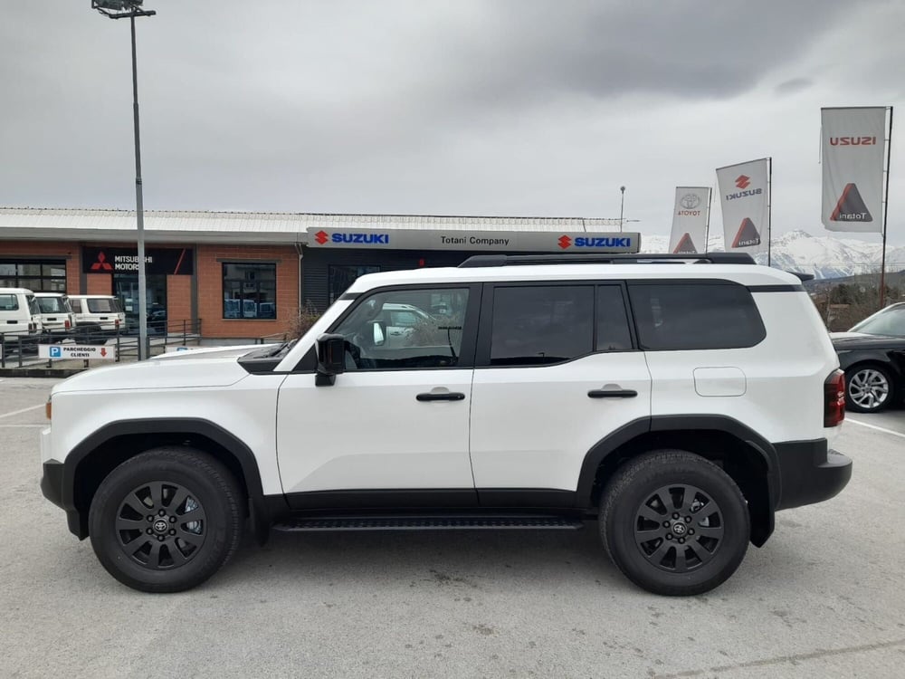 Toyota Land Cruiser nuova a L'Aquila (3)