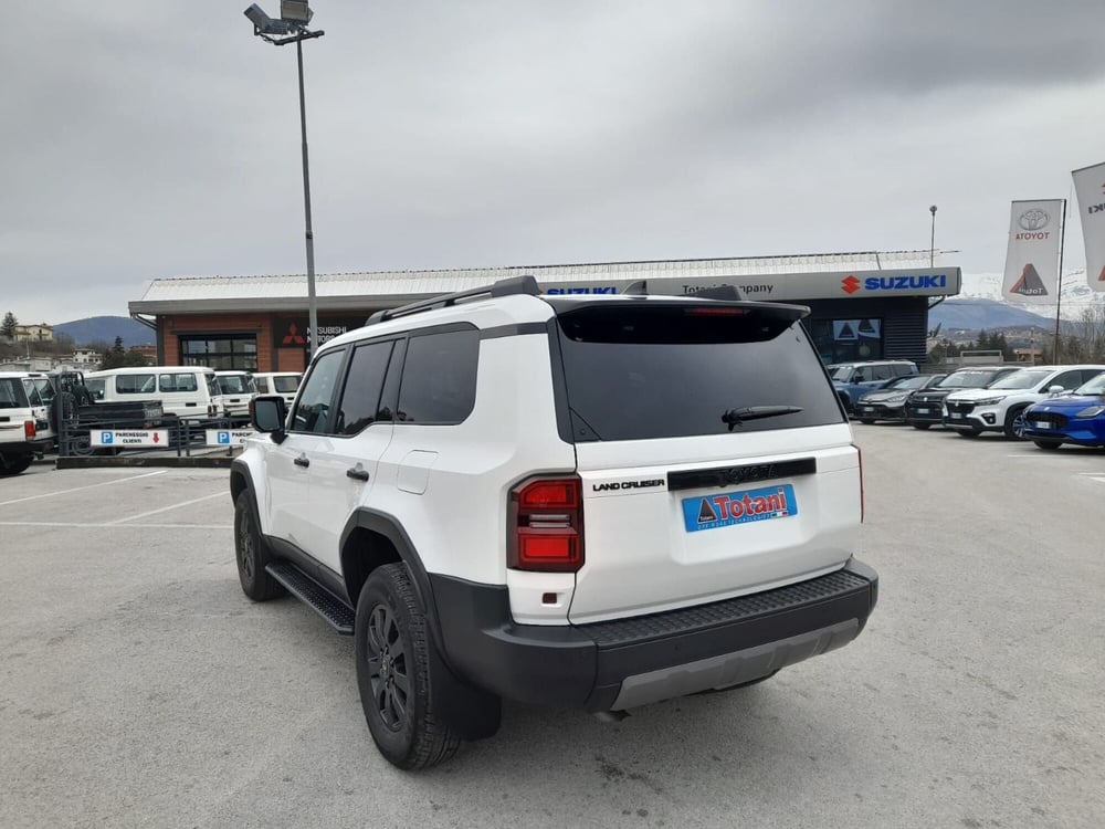 Toyota Land Cruiser nuova a L'Aquila (5)