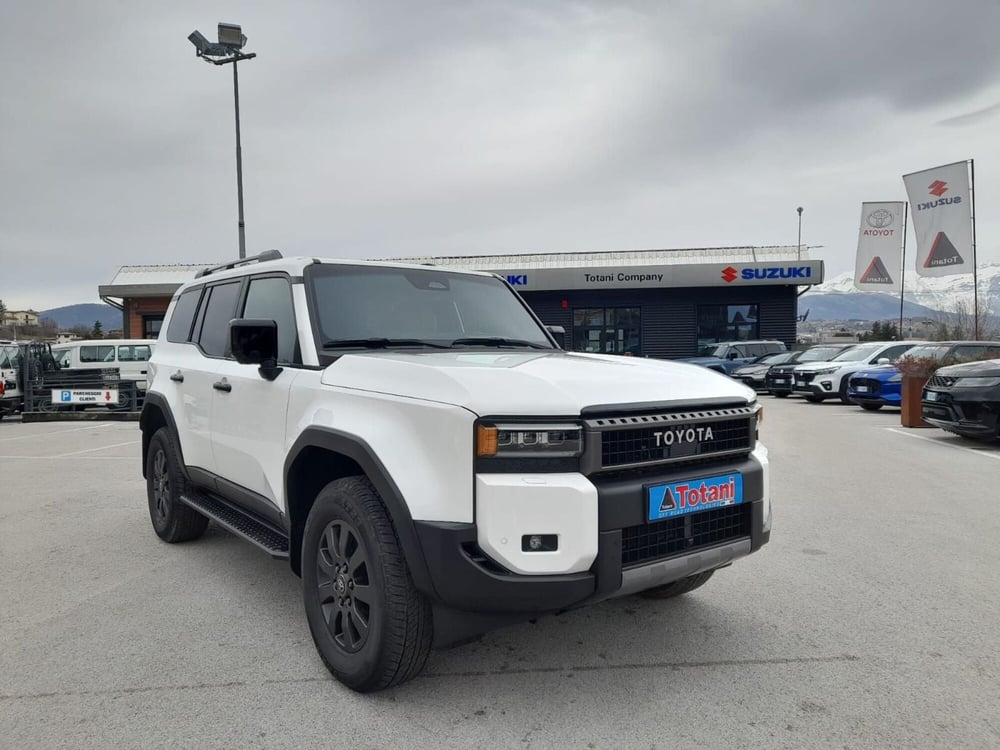 Toyota Land Cruiser nuova a L'Aquila (9)