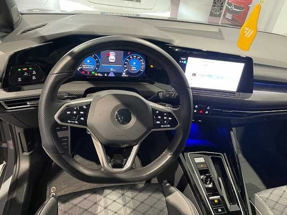 Volkswagen Golf Variant usata a Genova (12)
