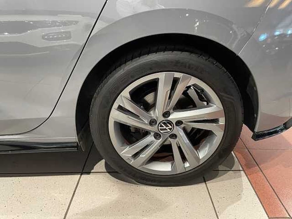 Volkswagen Golf Variant usata a Genova (14)