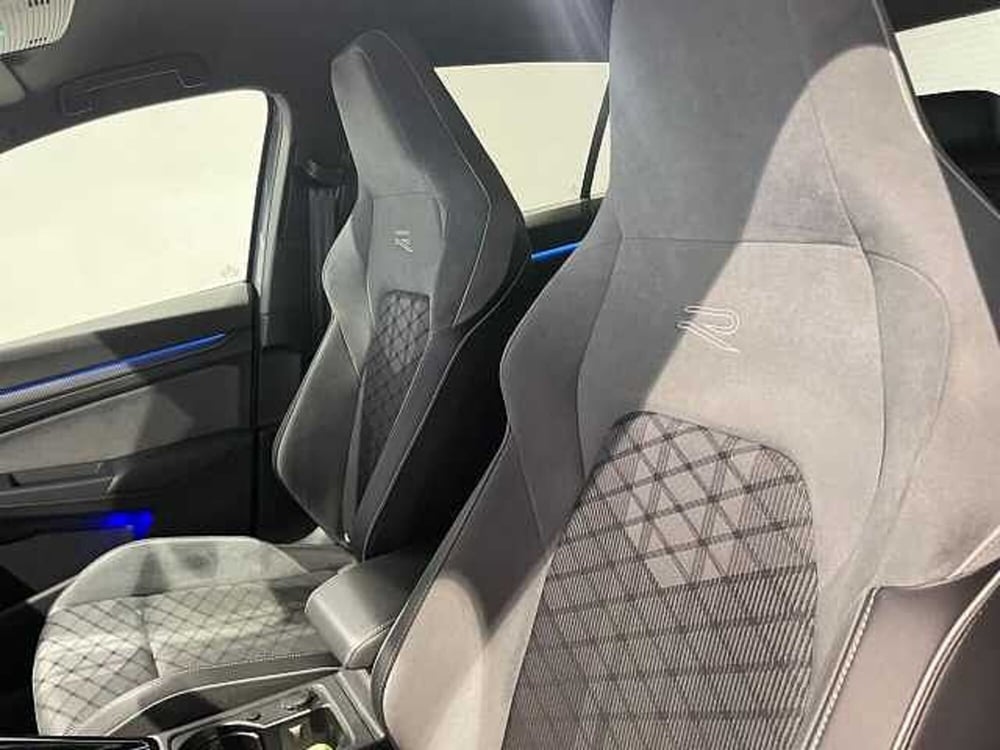 Volkswagen Golf Variant usata a Genova (9)