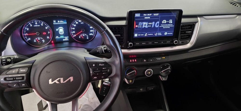 Kia Stonic usata a Messina (10)