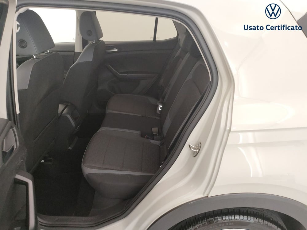 Volkswagen T-Cross usata a Varese (11)