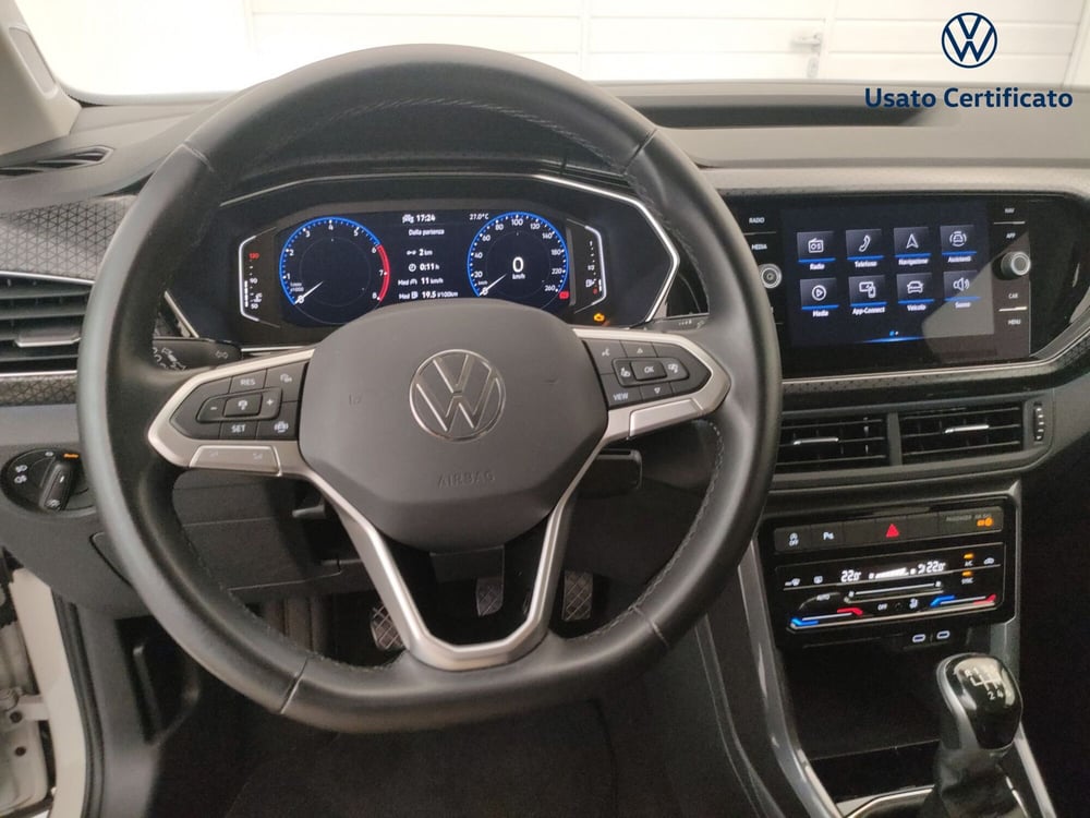Volkswagen T-Cross usata a Varese (15)