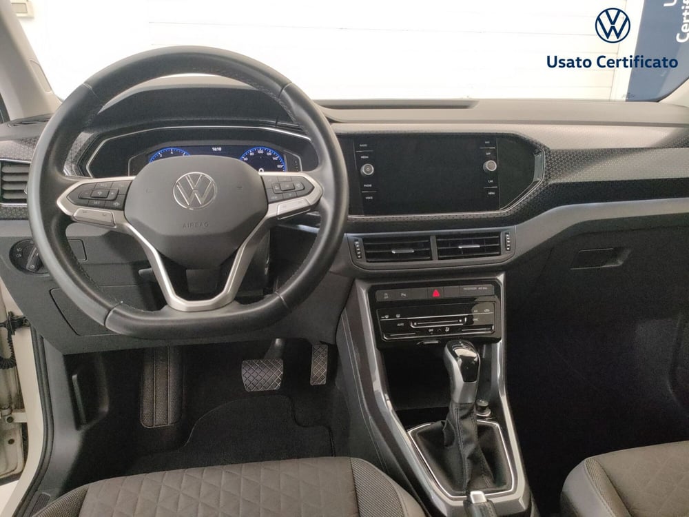 Volkswagen T-Cross usata a Varese (12)
