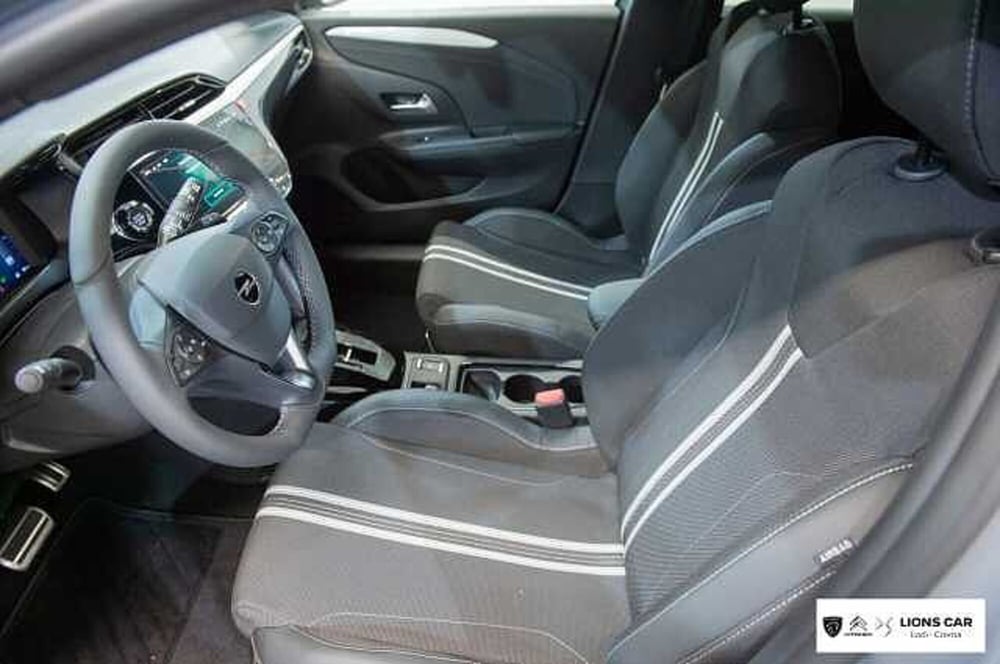 Opel Corsa nuova a Lodi (10)