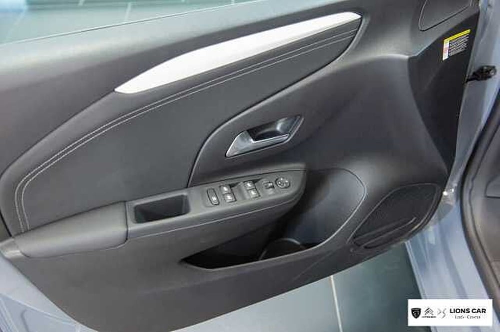 Opel Corsa nuova a Lodi (9)