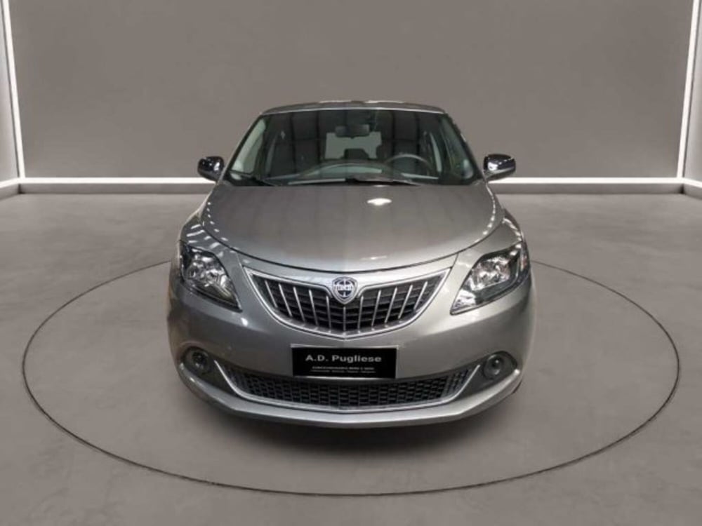 Lancia Ypsilon usata a Caltanissetta (2)