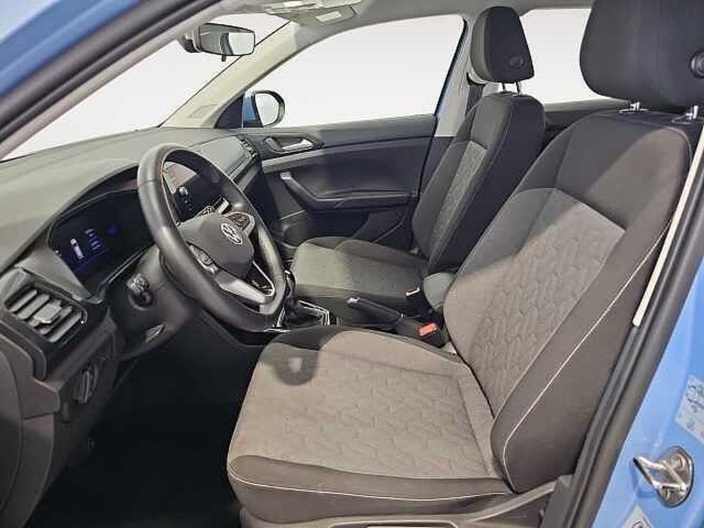 Volkswagen T-Cross usata a Lecco (12)