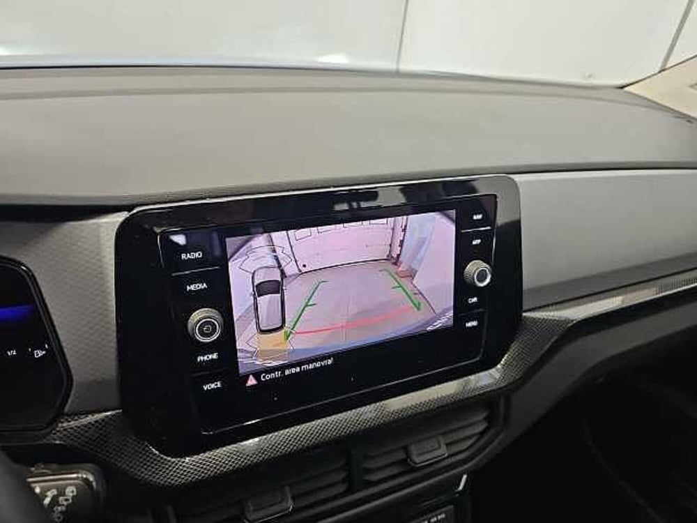 Volkswagen T-Cross usata a Lecco (17)