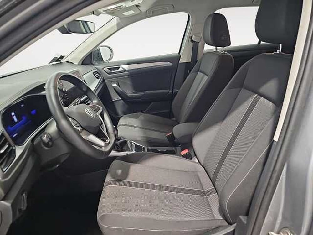 Volkswagen T-Roc usata a Lecco (12)