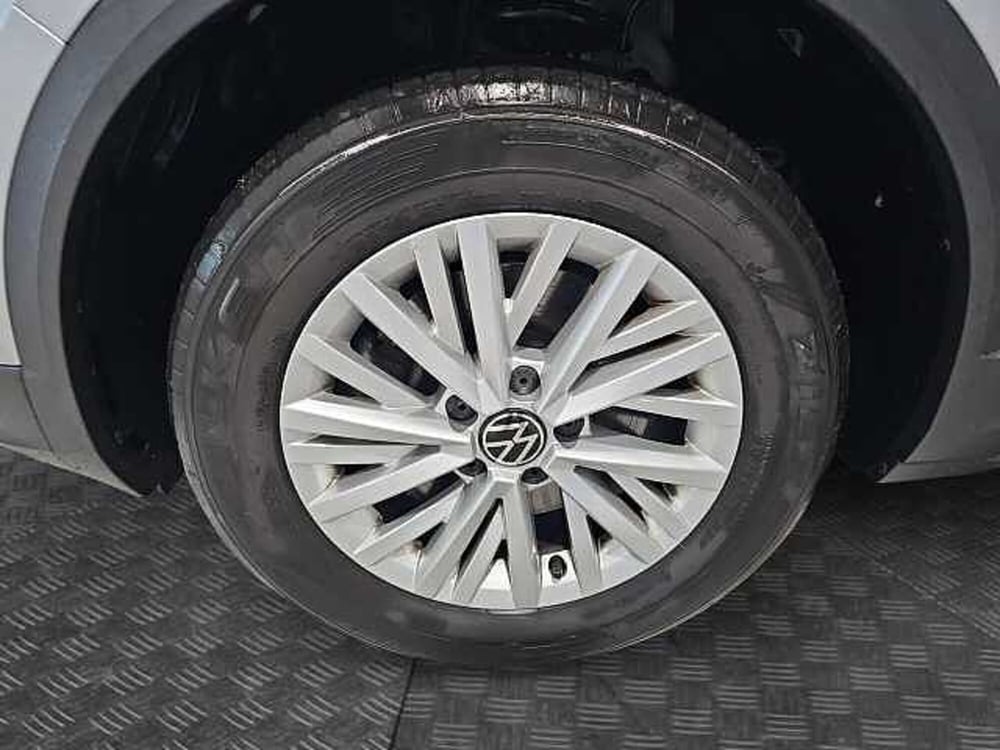 Volkswagen T-Roc usata a Lecco (14)