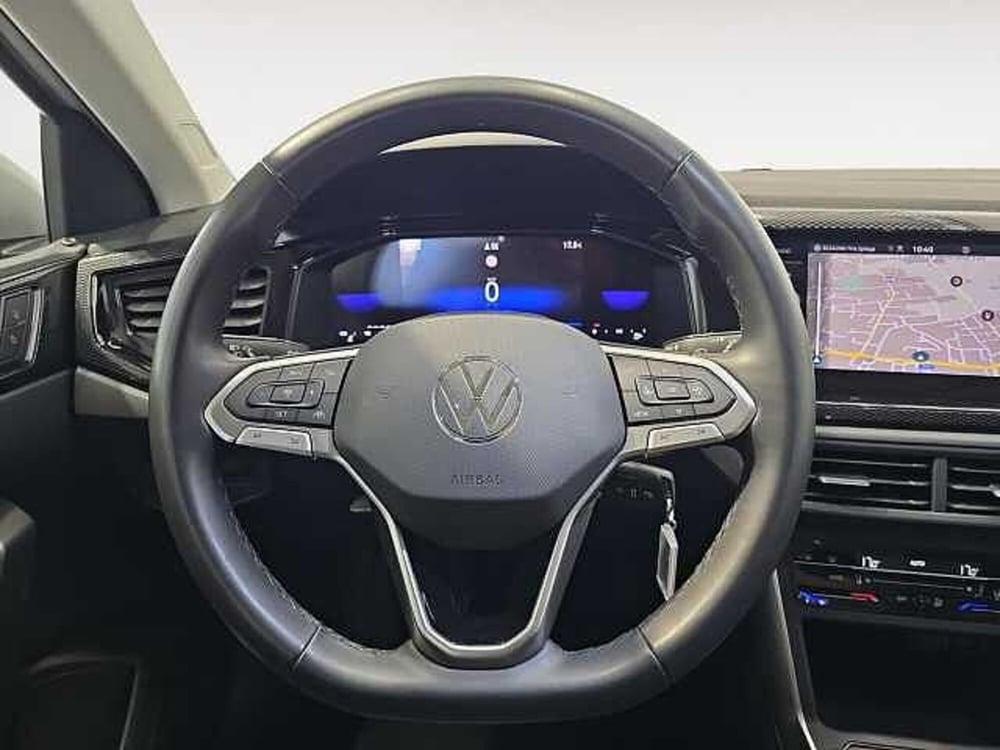 Volkswagen Taigo usata a Lecco (11)