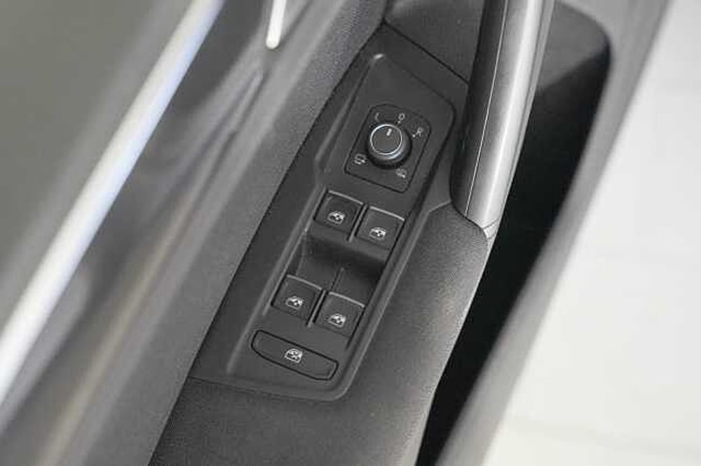 Volkswagen Tiguan usata a Como (14)