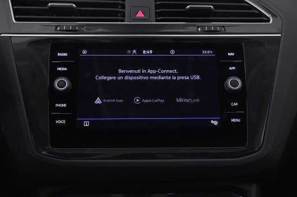 Volkswagen Tiguan usata a Como (18)