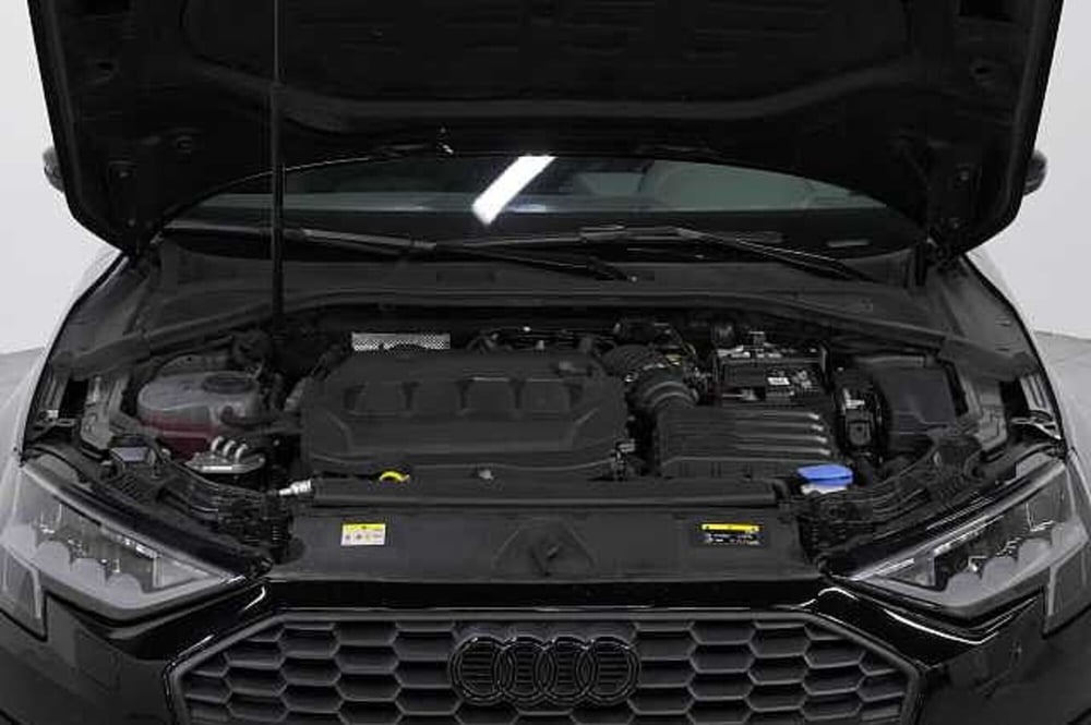 Audi A3 Sportback usata a Como (11)