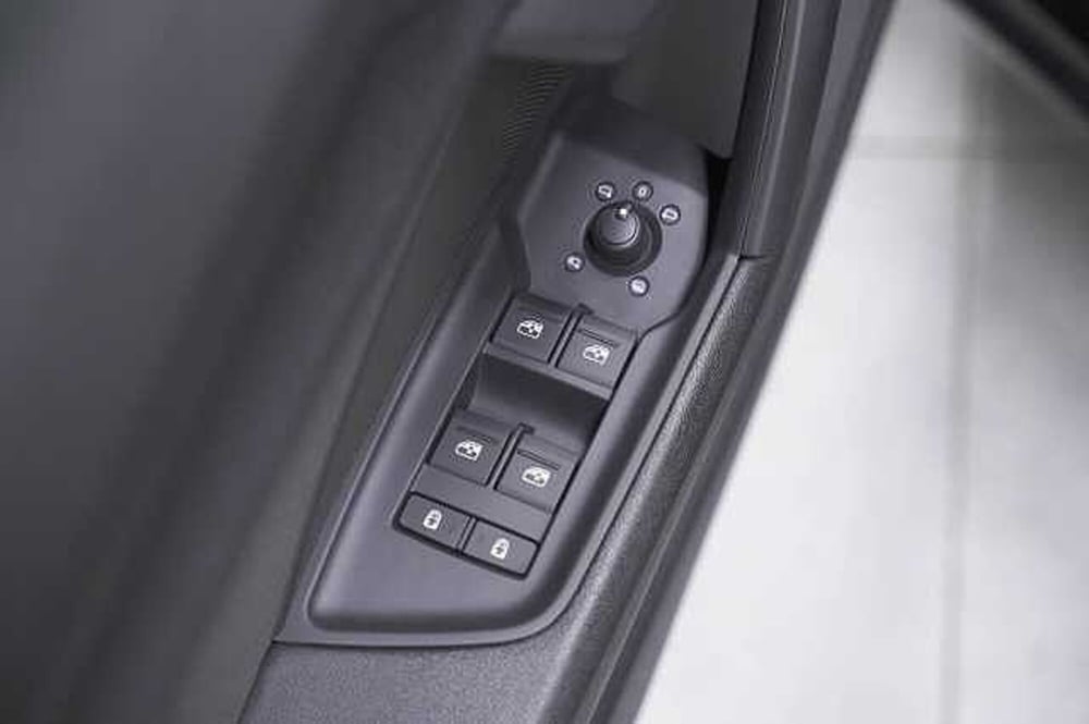 Audi A3 Sportback usata a Como (16)