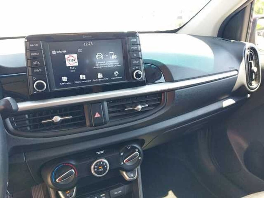 Kia Picanto usata a Torino (19)