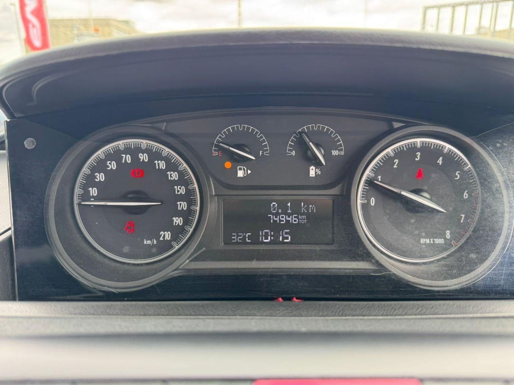 Lancia Ypsilon usata a Lecce (13)
