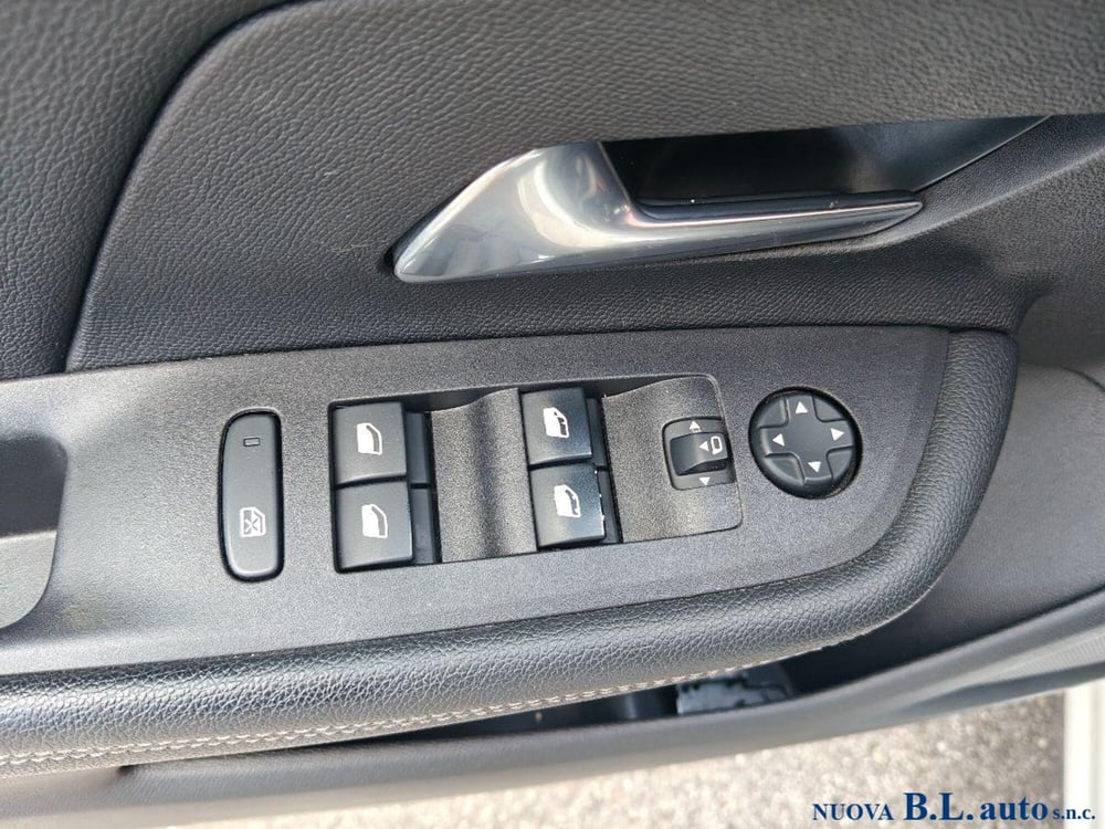 Opel Mokka usata a Verona (9)