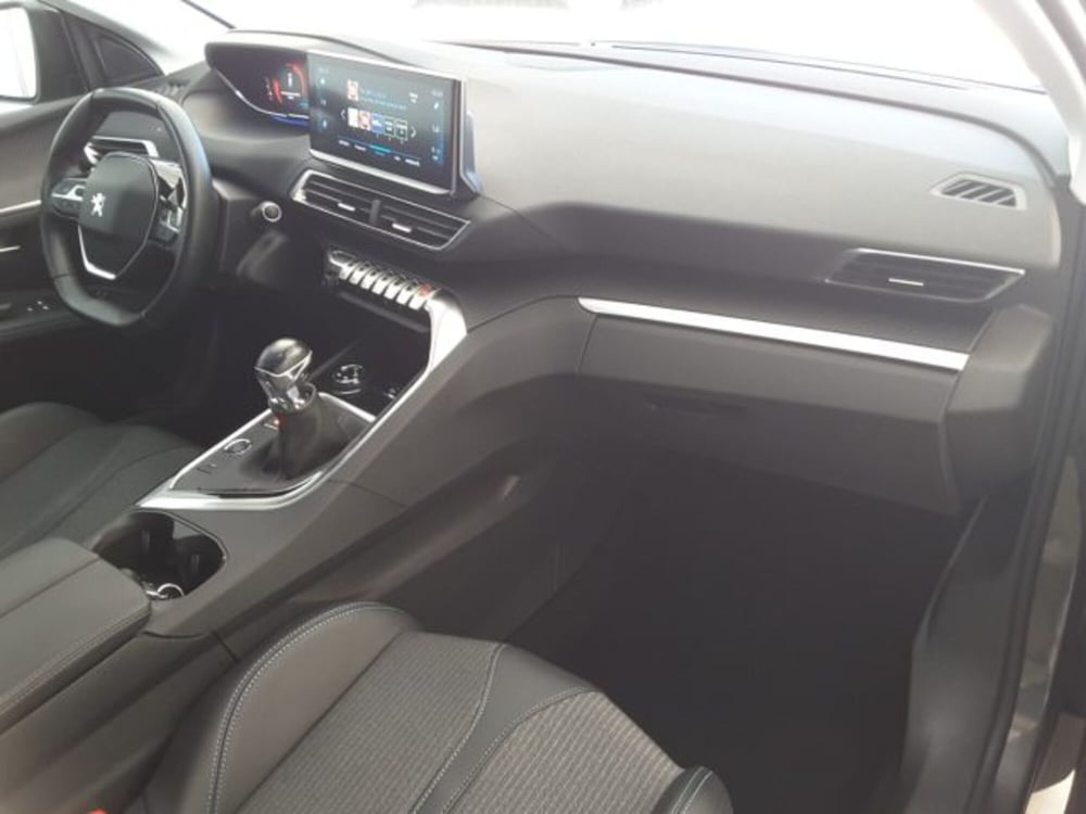 Peugeot 5008 usata a Firenze (9)