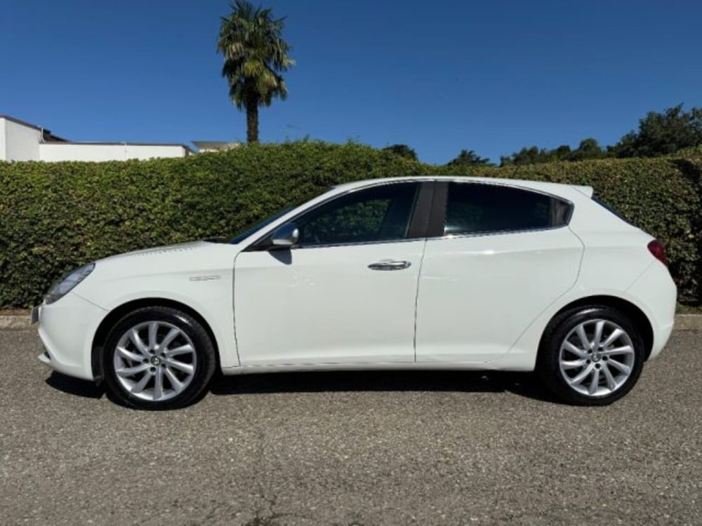 Alfa Romeo Giulietta usata a Bologna (7)