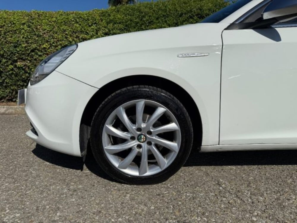 Alfa Romeo Giulietta usata a Bologna (8)