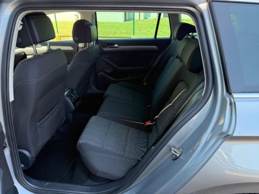 Volkswagen Passat Variant usata a Bologna (11)