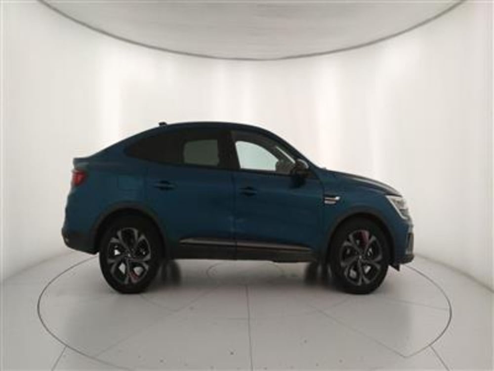 Renault Arkana usata a Bari (9)