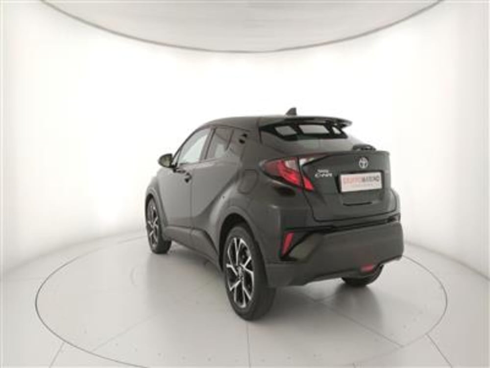 Toyota Toyota C-HR usata a Bari (5)
